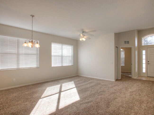 Building Photo - 9707 Patrician Dr