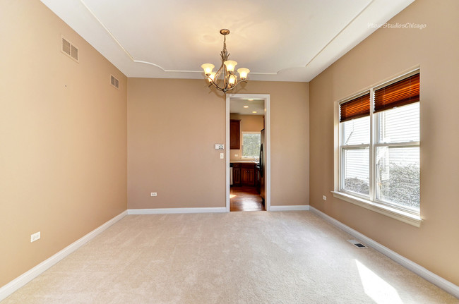 Foto del edificio - 1112 Stonehaven Cir