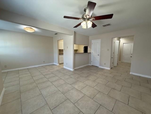 Building Photo - 2720 Camelot Dr