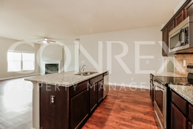 Foto del edificio - Stunning 4 Bedroom Home in Grovetown!