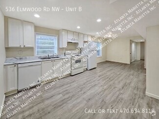 Building Photo - 536 Elmwood Rd NW