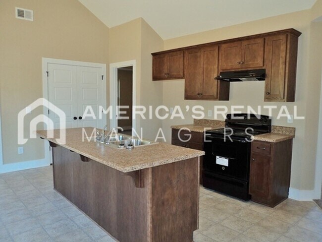 Foto del edificio - Home for rent in Warrior! Available to Vie...