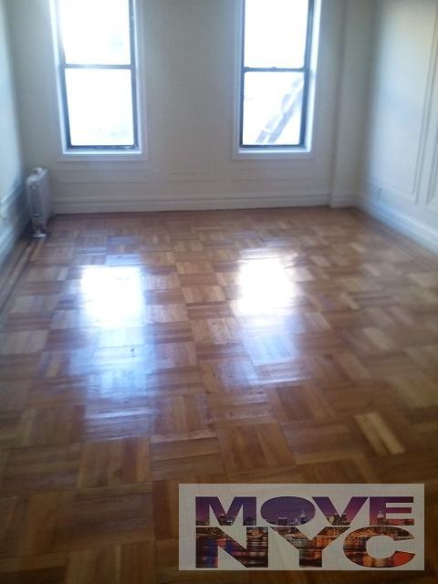 Primary Photo - 100 E Mosholu Pky S