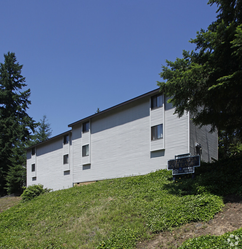 Building Photo - Estacada Village