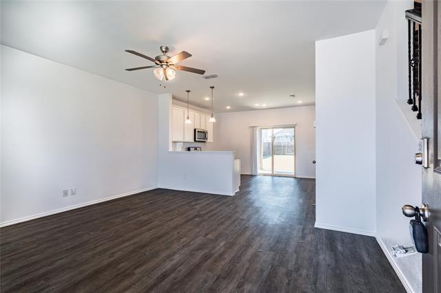 Building Photo - 2049 Bellatrix Dr