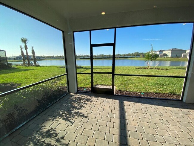 Foto del edificio - 16236 Pine Mist Dr