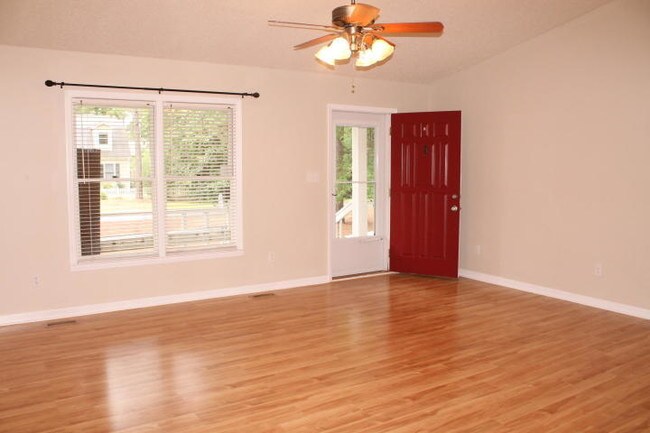 Foto del edificio - 5 Winchester Rd