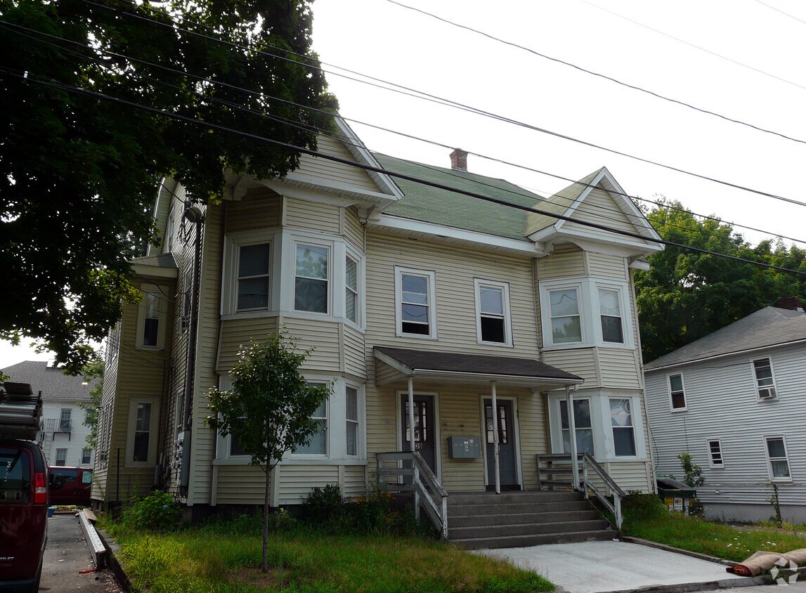 Primary Photo - 37 Freeman St