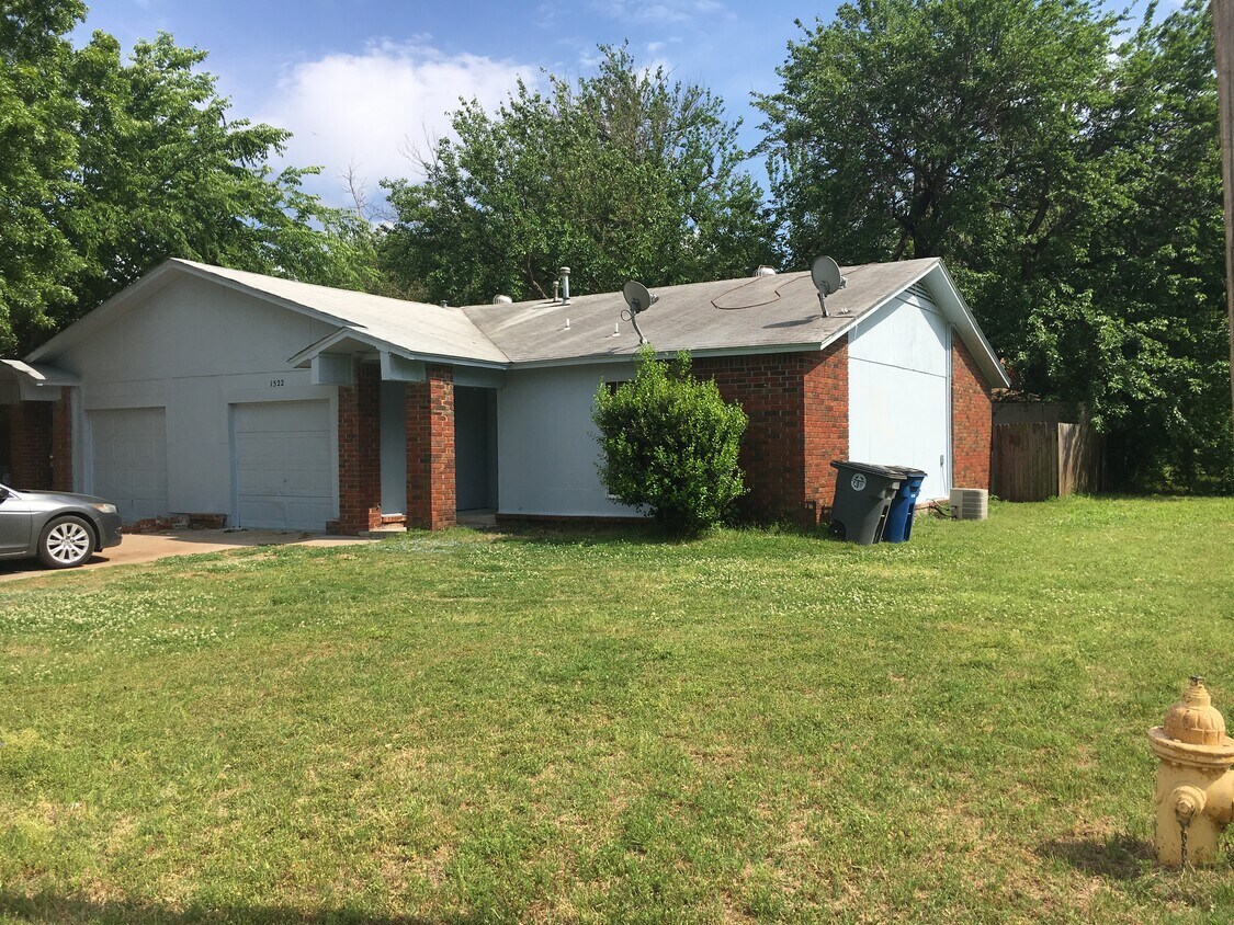 1524 E 66th Ct, Tulsa, OK 74136 Townhome Rentals in Tulsa OK