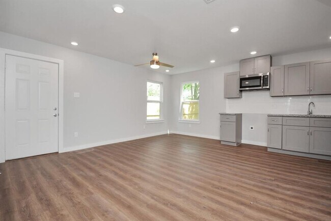 Foto del edificio - 7413 Shotwell St