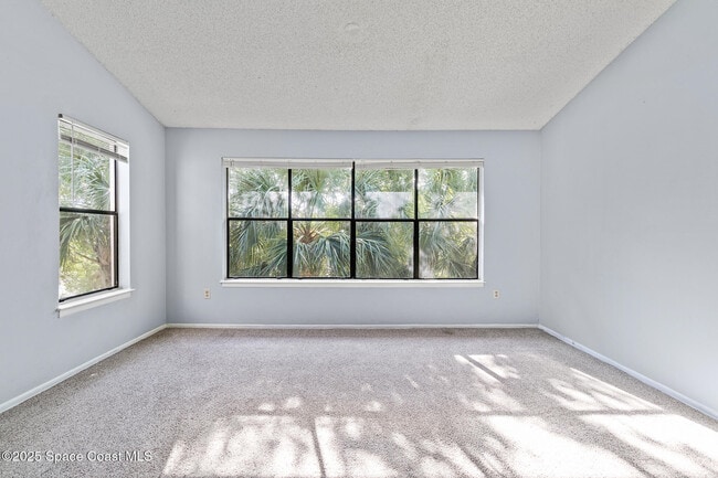 Building Photo - 225 S Tropical Trail
