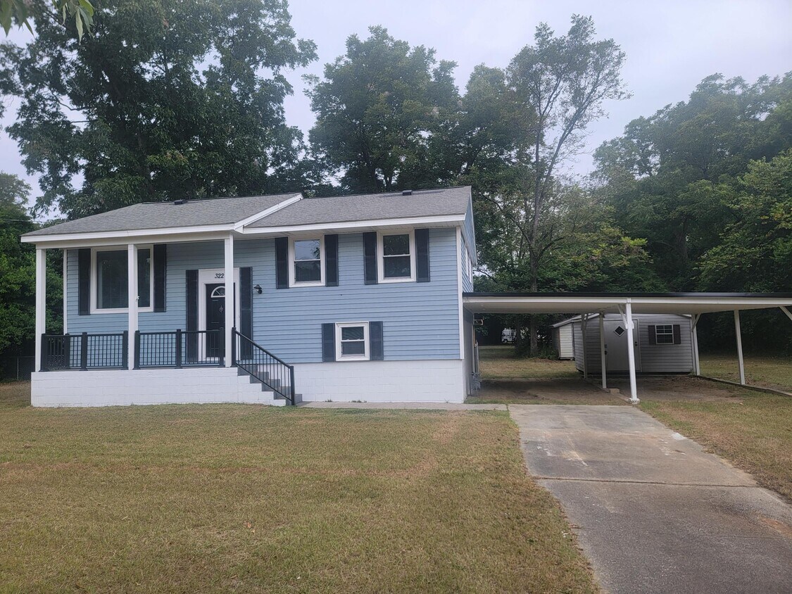 Primary Photo - 322 N Hicks St