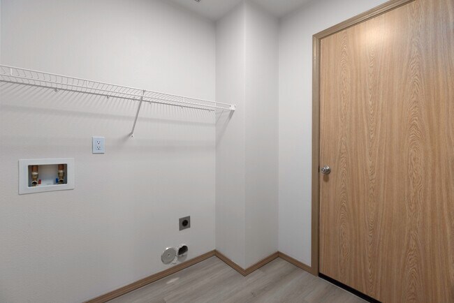 Foto del edificio - EJ Square II