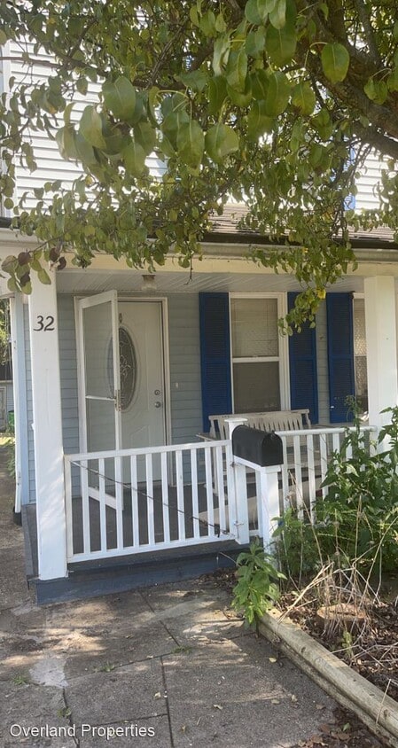 Foto principal - 4 br, 2 bath House - 32 Leonard Ave