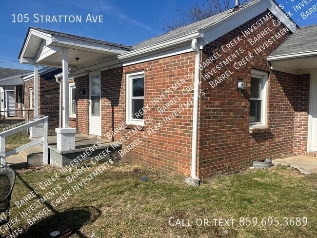 Building Photo - 2-Bed 1-Bath House + Dining Room