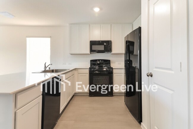 Foto del edificio - 6724 Haines Dr