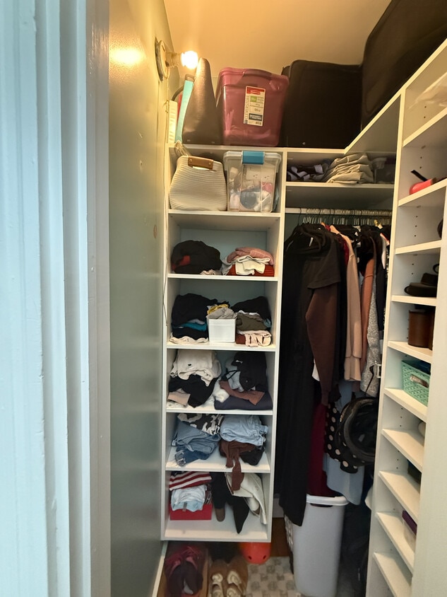 Primary Photo - 119 Olive St