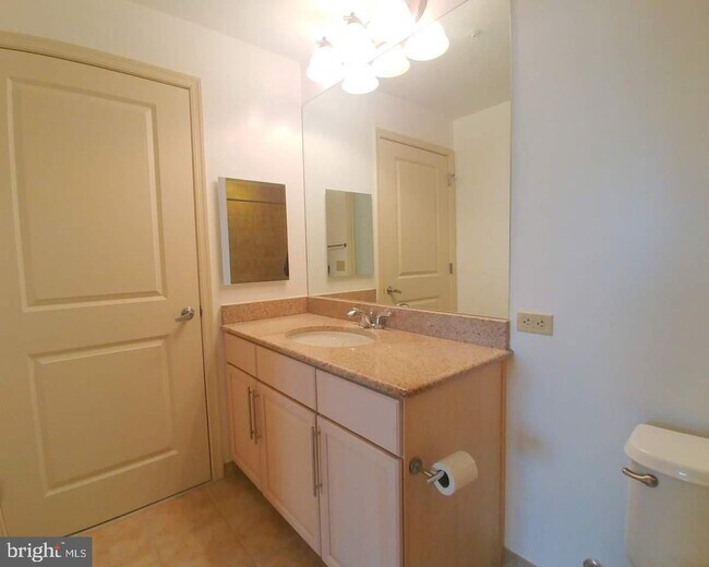 Foto del edificio - 11760 Sunrise Valley Dr
