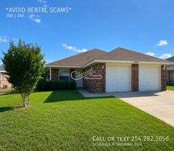 Building Photo - 2805 Alma Dr