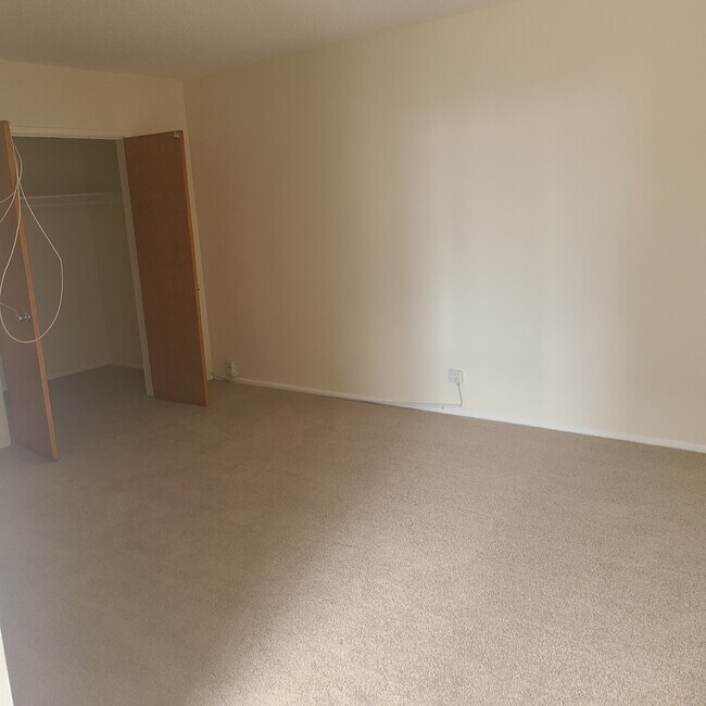 Foto del edificio - 2501 Beverley Ave