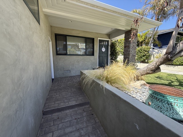 Covered Front Entrance - 625 30th St