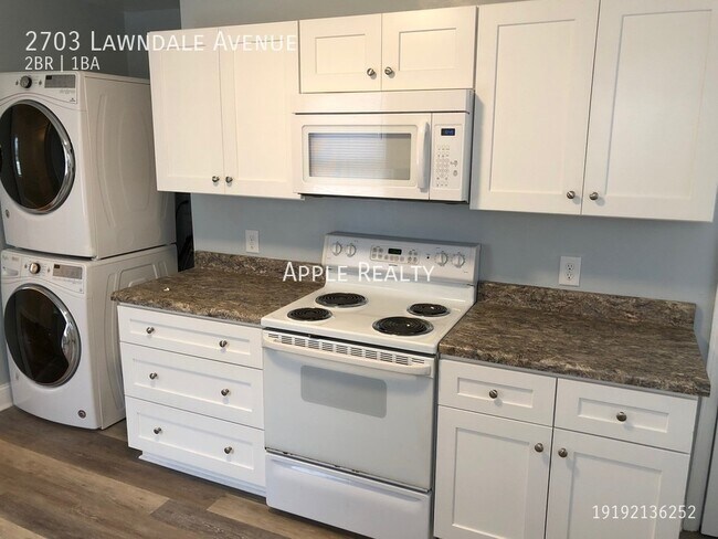 Foto del edificio - 2703 Lawndale Ave - Available early May