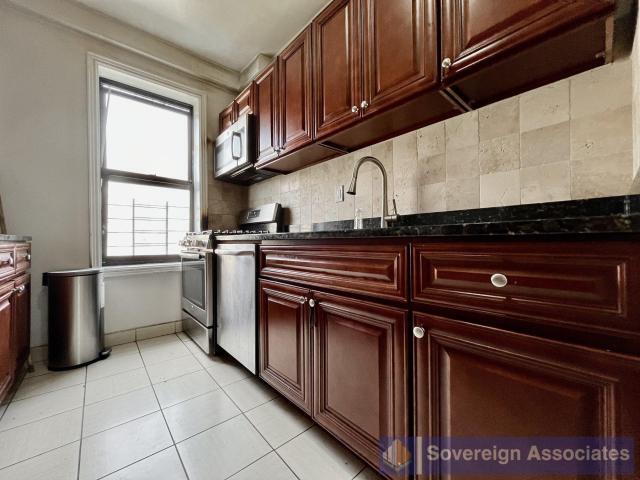 Foto del edificio - 2 bedroom in New York NY 10034