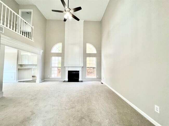 Foto del edificio - 2312 Oak Glenn Cir