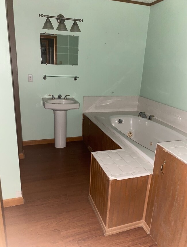 Building Photo - 5036 Hwy 17