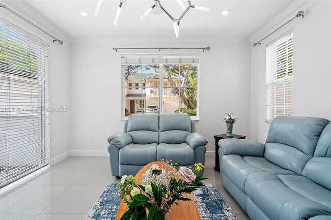 Foto del edificio - 5701 SW 85th St