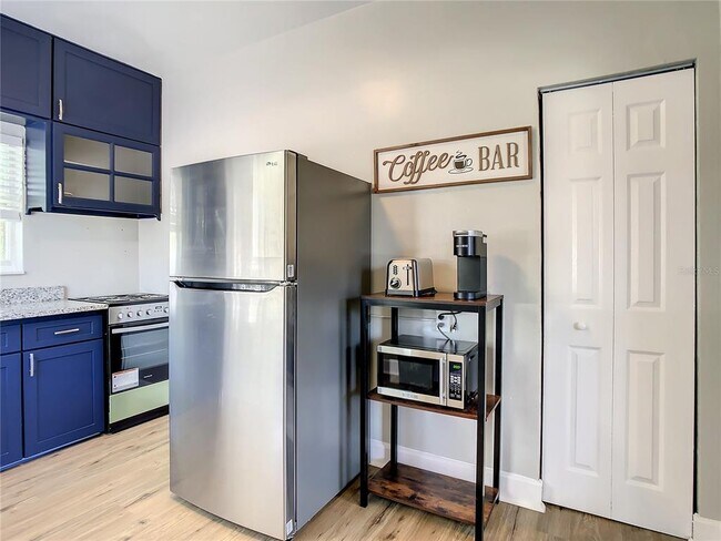 Foto del edificio - 2121 Dr M.L.K. Jr St N