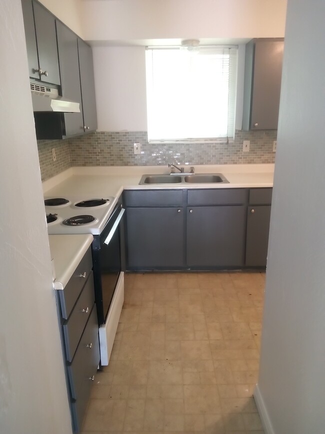 Foto del edificio - 3494 Westlake Cir