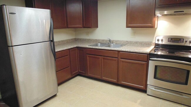 Kitchen 3 - 18023 N 40th Pl