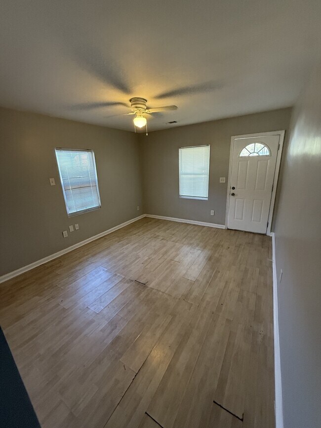 Photo - 2 Bedroom Duplex House