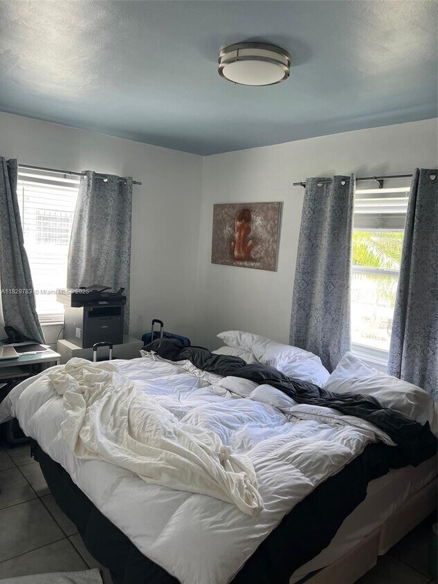 Foto principal - 7595 SW 28th Street Rd
