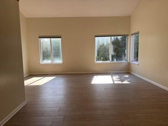 Foto del edificio - 1929 Harley Dr