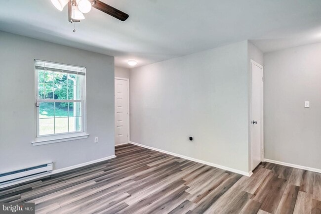Building Photo - 7038 Basswood Rd