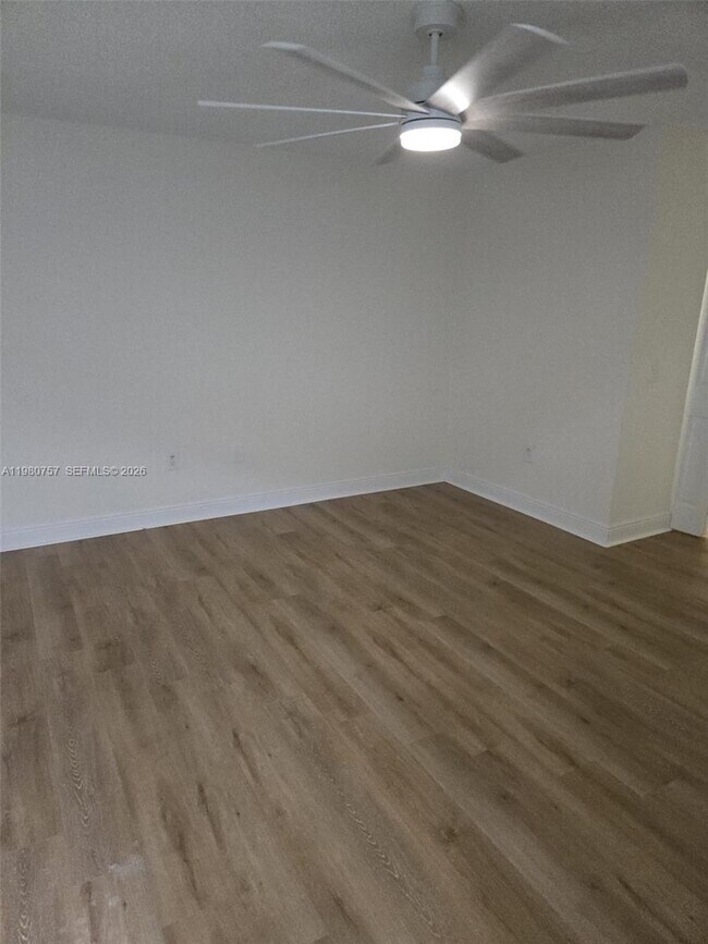 Foto del edificio - 11250 SW 138th St