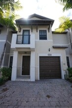 Building Photo - 10468 NW 61 Ln.