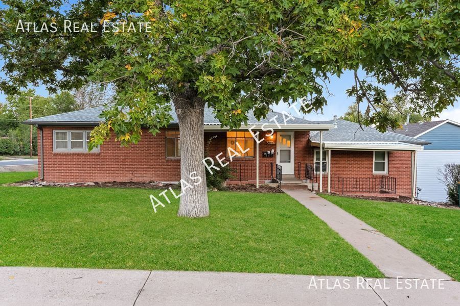 Primary Photo - 5493 S Datura St