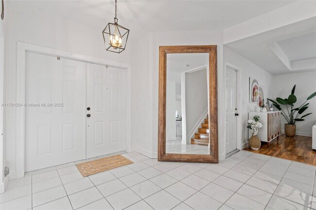 Building Photo - 2609 NE 42nd Ave