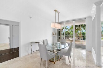 Building Photo - 3720 S Ocean Blvd