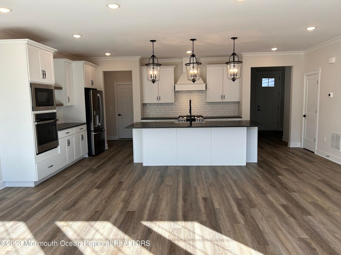 4151 Dunroamin Rd Unit 302, Wall Township, NJ 07753 Condo for Rent in Wall Township, NJ