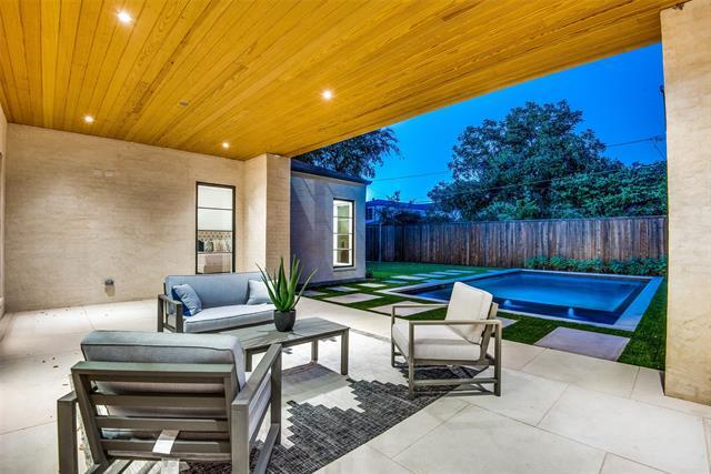 Foto del edificio - 3641 Ingleside Dr