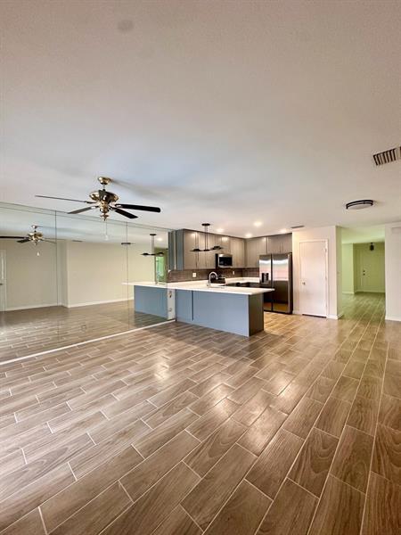 Foto del edificio - 2382 NW 86th Ln