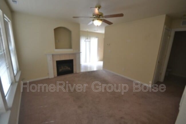 Building Photo - 1304 S Ivy St