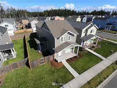 Building Photo - 1642 NW 5th Ave