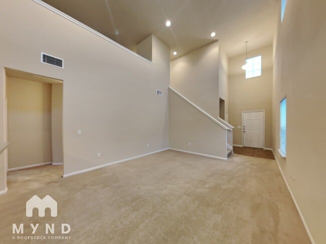 Building Photo - 12213 Waterford Run Way