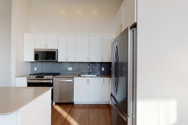 Foto del edificio - 332 Halstead Ave