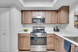 Building Photo - La Serena at the Parque